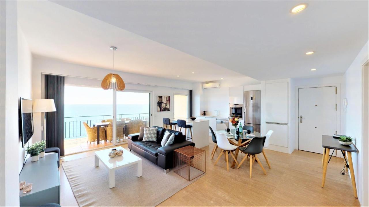 Olimpo - Fuengirola Beachfront Newly Renovated Apartment エクステリア 写真