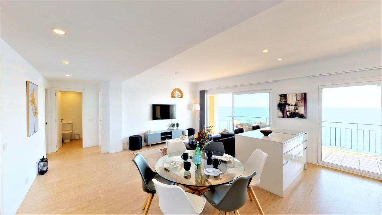 Olimpo - Fuengirola Beachfront Newly Renovated Apartment エクステリア 写真
